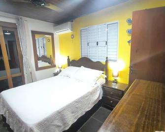 Beach retreat - São Sebastião - Bedroom