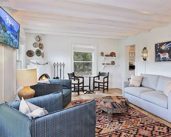 Tesuque Outpost |Casita H | Best views in Santa Fe - Santa Fe - Vardagsrum