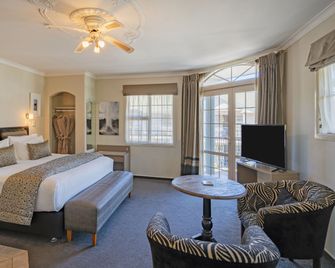 Silver Fern Rotorua Suites & Spa - רוטורואה - חדר שינה
