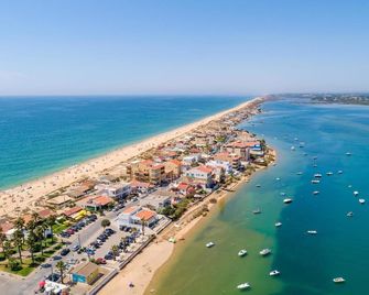 Faro Design 5 by Homing - Faro - Beach