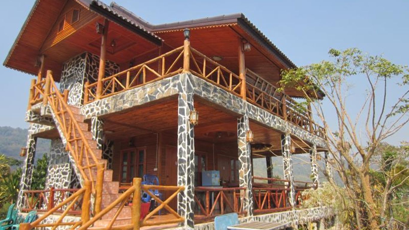 นิดาห่มหมอก รีสอร์ท