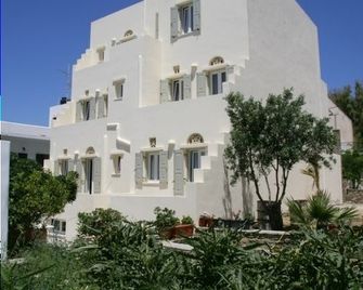 Tiniotissa Studios - Tinos - Edificio