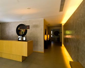 Miravillas Hotel - Міра - Рецепція