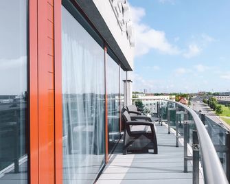 Dunetton - self check-in hotel - كلايبيدا - شرفة