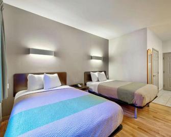 OYO Townhouse Beaumont Medical Center Area - Beaumont - Ložnice