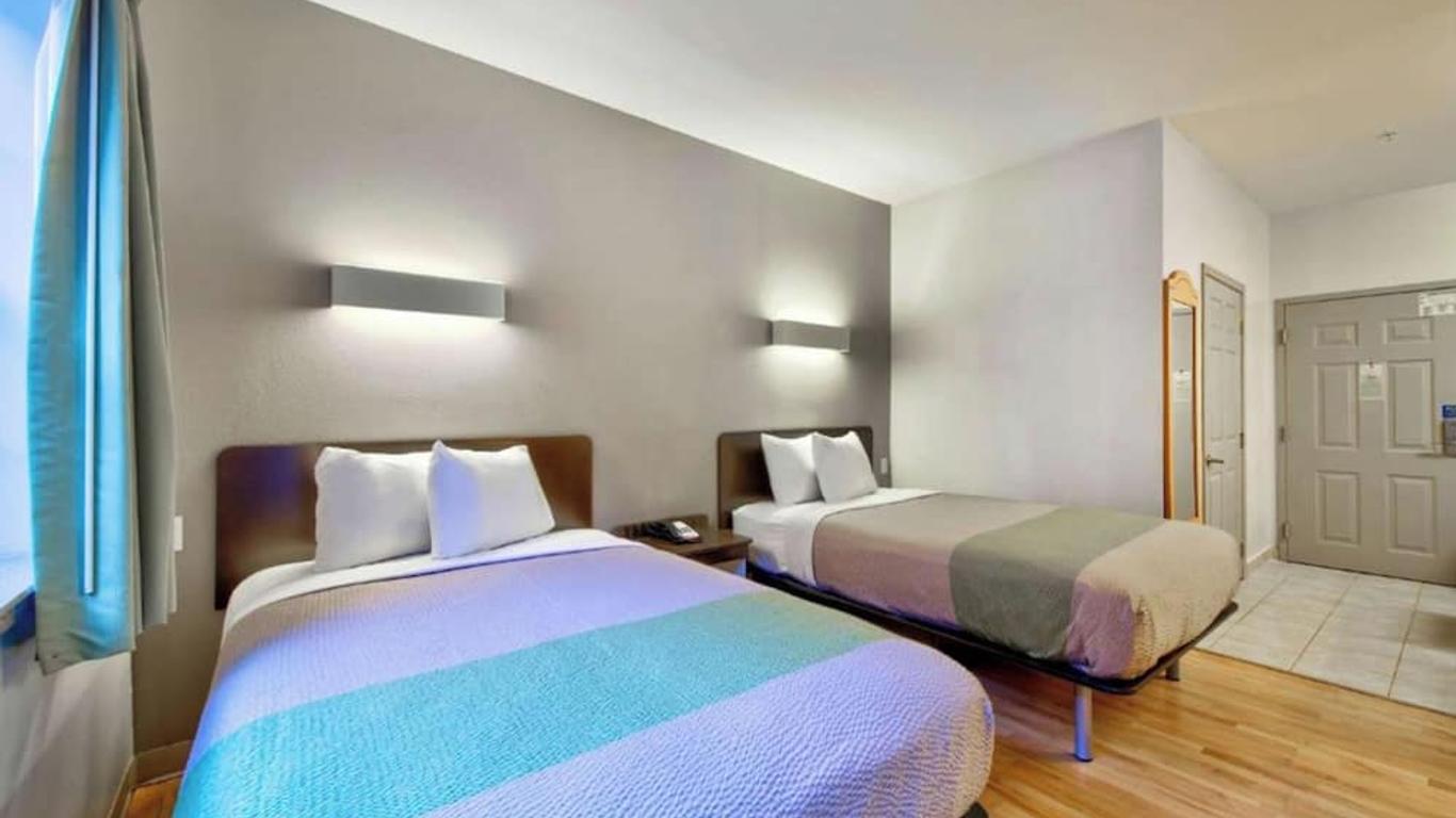 أو واي أو تاون هاوس بومونت ميديكال سنتر أريا