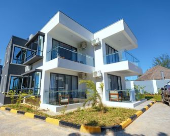 Jumeirah Palms Resort - Mombasa - Building