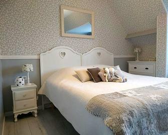 Le Cardinal B&b - Annebault - Habitación