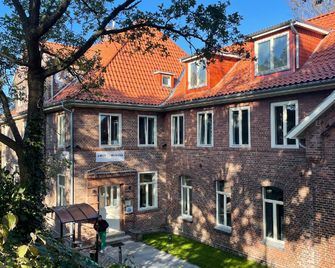 Ahoi Hostel - Hamburg - Gebäude