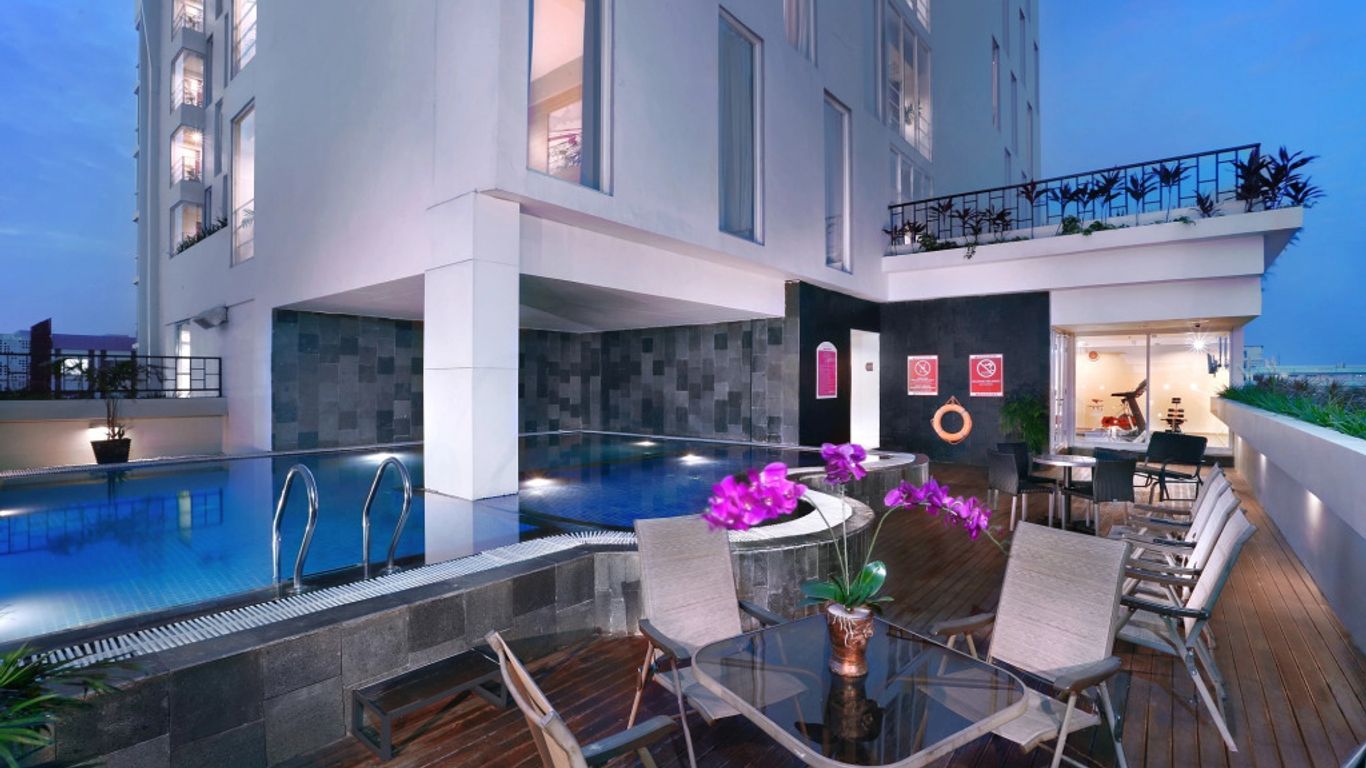 Fave Plus Hotel Palembang