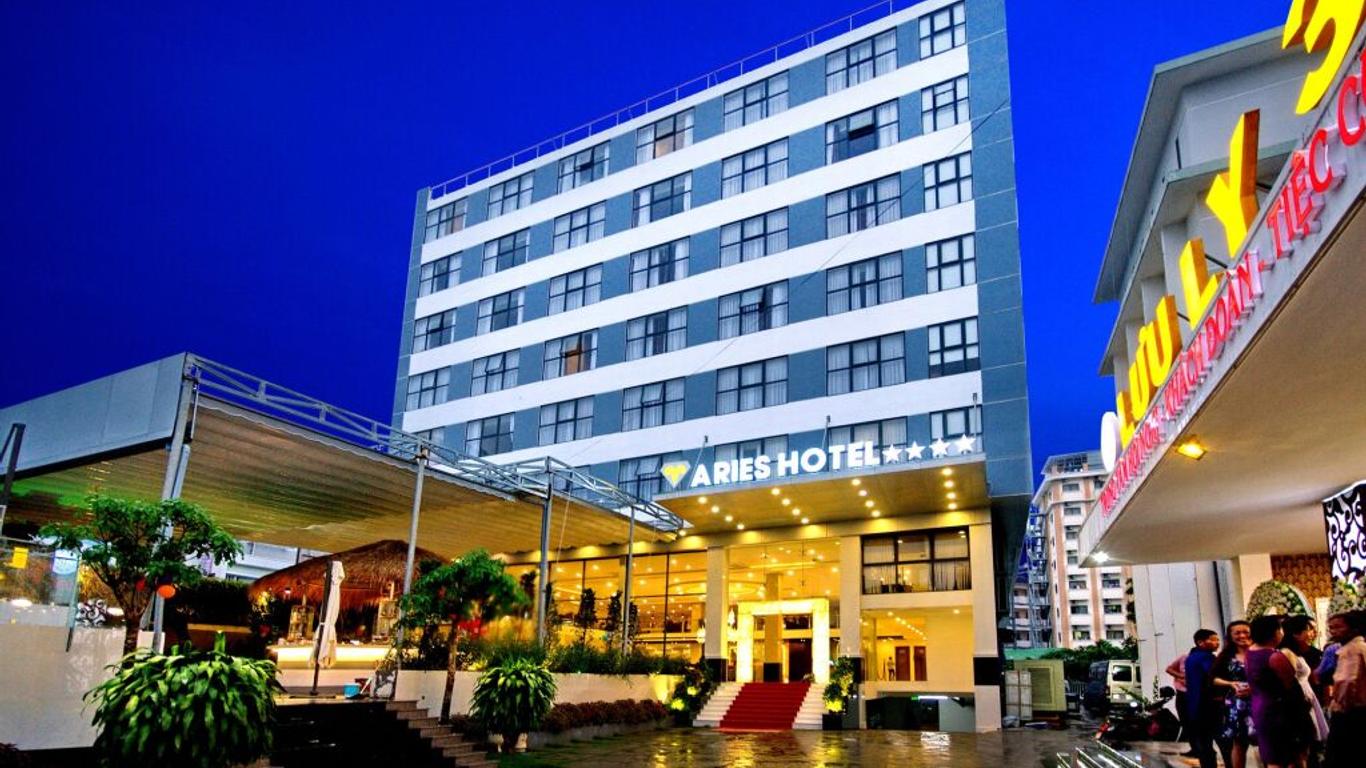 Aries Hotel