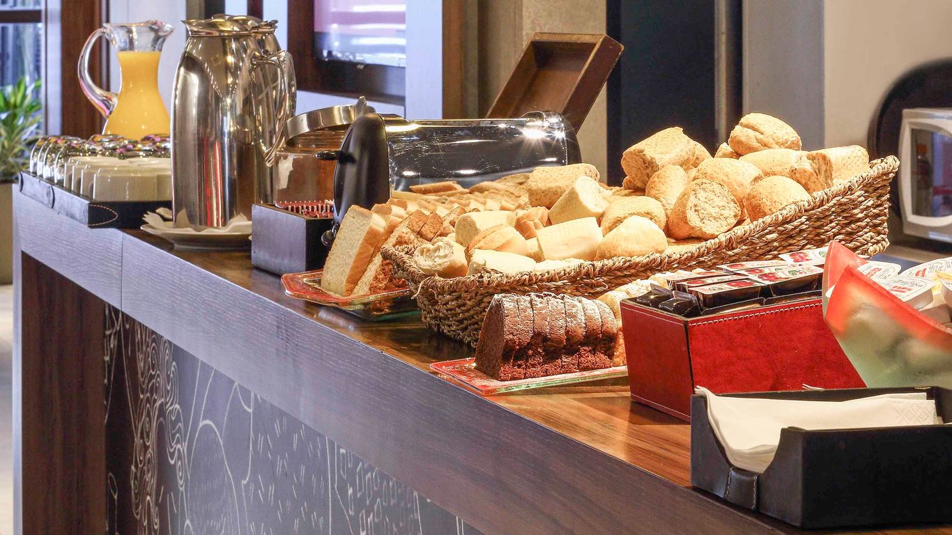 Ibis Buenos Aires Obelisco