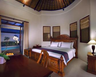 Aston Sunset Beach Resort - Gili Trawangan - Gili Trawangan - Schlafzimmer