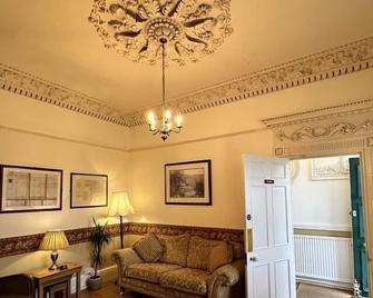 Watermead House - Chard - Huiskamer