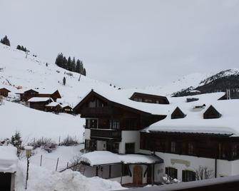 Two-room apartment in top location - Königsleiten - Building