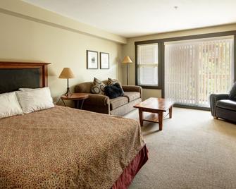 Panorama Mountain Resort - Premium Condos and Townhomes - Panorama - Bedroom
