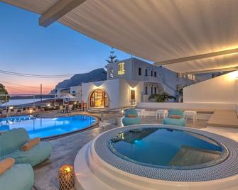 Kalypso Studios - Kálymnos - בריכה