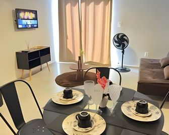 Apartamentos Novos, Estilosos e Maravilhoso em Cabo Frio no Braga - Cabo Frío - Comedor