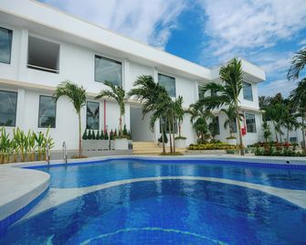 Tuong Vy Mini Bay Hotel Mui Ne - Phan Thiet - Bazén