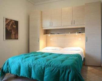 Hotel Aurora - San Vincenzo - Bedroom