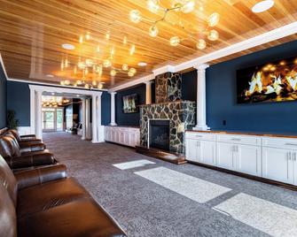 Stone Park Ellsworth-Bar Harbor - Ellsworth - Lounge