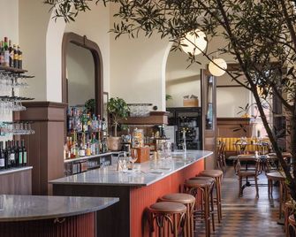 Stationen - Ystad - Bar