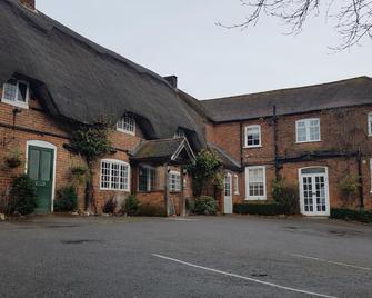 Five Bells Wickham - Newbury - Rakennus