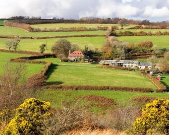 West Hollowcombe Farm Cottages - Full Site Booking - Dulverton - Vista del exterior