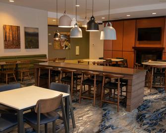 Fairfield Inn & Suites by Marriott Lewisburg - Lewisburg - Restauracja