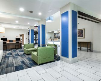 Holiday Inn Express & Suites Jasper By IHG - Jasper - Huiskamer