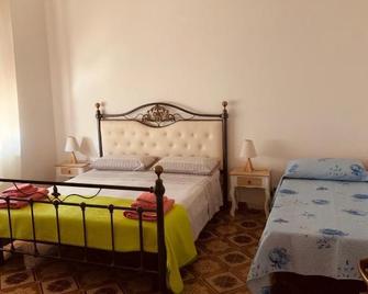 Appartamento Villa lucia - Sant'Eufemia Lamezia - Bedroom