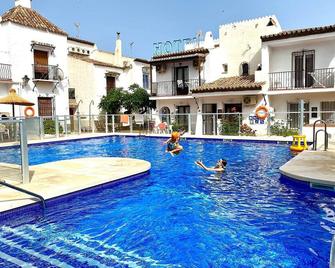 Nueva Nerja 52 Pubelo Andaluz Casasol - Nerja - Pool