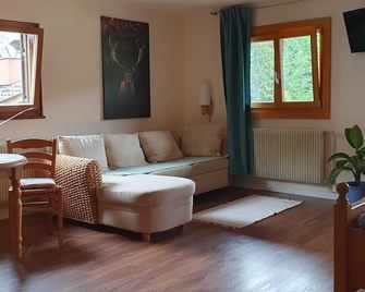 Berggasthof Willy Merkl - Schliersee - Wohnzimmer