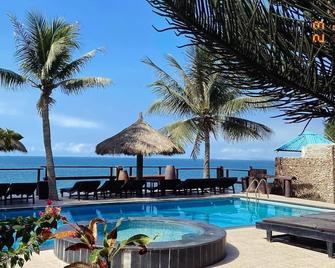 Viva Resort Mui Ne - Mũi Né - Piscina