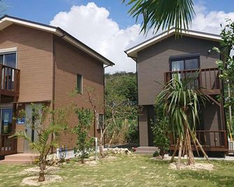 Amami Lucky House - Amami - Building