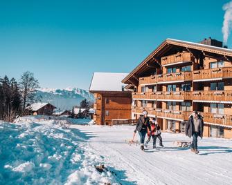 Chalet Royalp Hôtel & Spa - Ollon - Budova