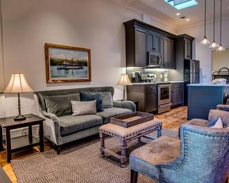 Sheridan House Suite | 2 Bed, 2 Bath - Penn Yan - Living room
