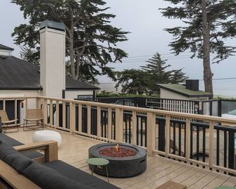 Hotel Dega - Bodega Bay - Balcony