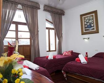 Hotel Plaza del Teatro - Кіто - Спальня