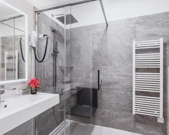Garni Elena - Ascona - Banyo