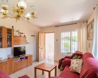 Casa Charnite Competa by Ruralidays - Cómpeta - Sala de estar