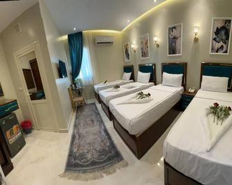 Golden Palace Hotel - Cairo - Bedroom