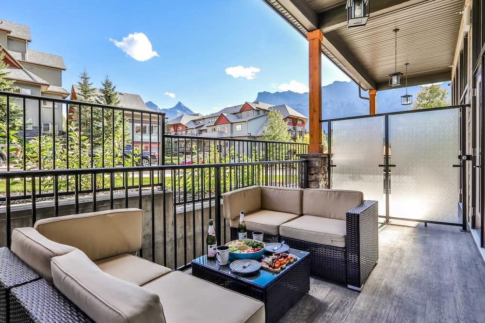 Nomad By Samsara Resort - Panorama Top View - 4br & 5bth - كانمور - شرفة