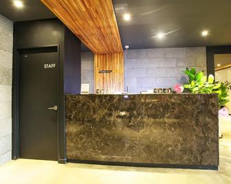 Icheon Boutique Xym - Inchon - Recepción