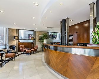 Hotel Suizo - Barcelona - Front desk