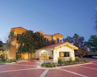 Travelodge by Wyndham Golden-Denver - Golden - Edificio