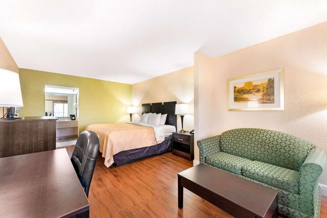 Quality Inn Orlando Airport 51 1 2 5 Orlando Hotel Deals