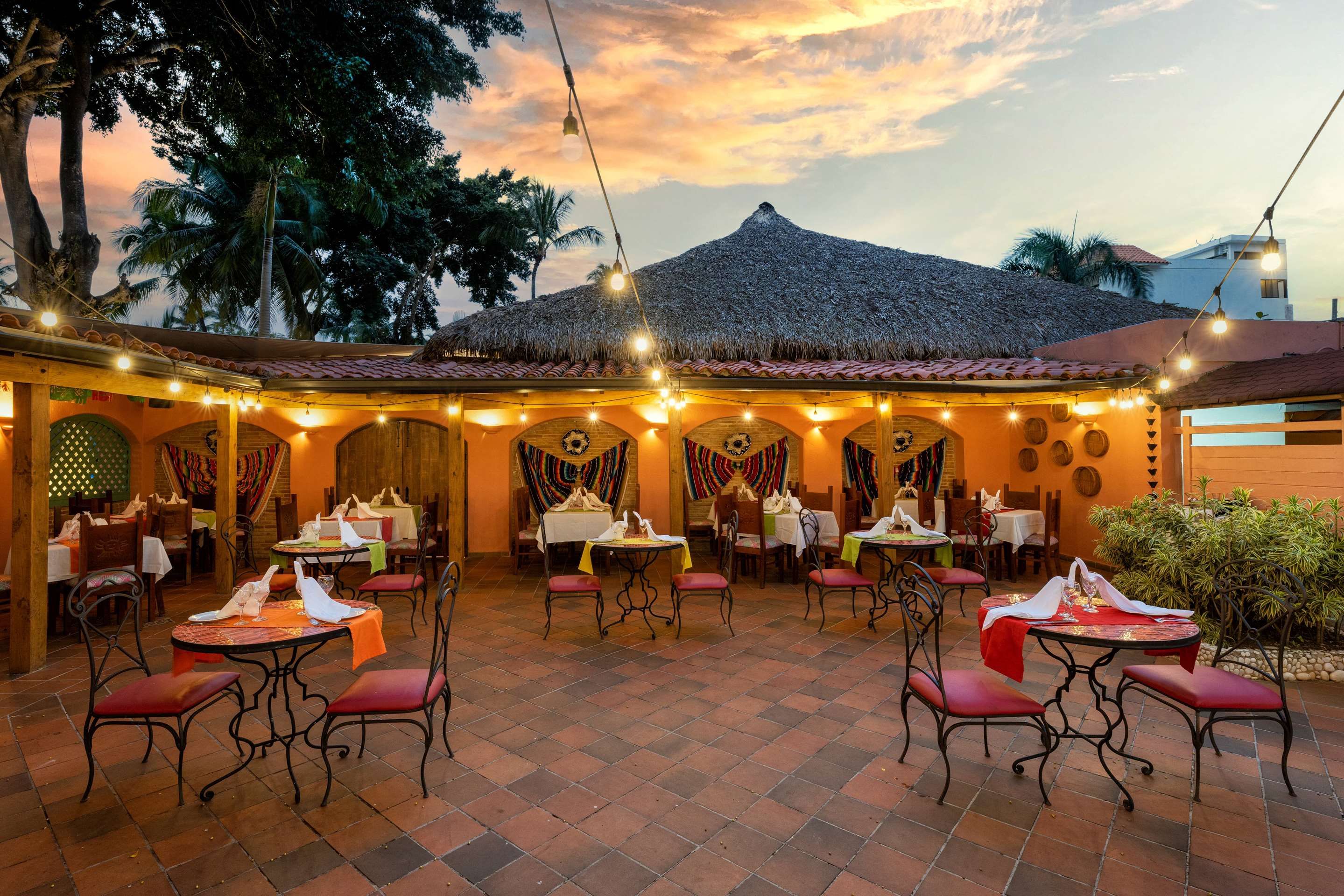 فيفا دومينيكوس بالاس باي ويندام، إيه ترادمارك ٔومل جمنكلسيف