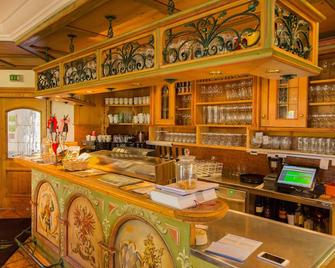 Deva Villa Mittermaier - רייט אים וינקל - בר