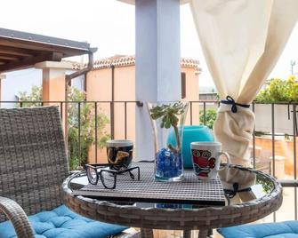 Welcomely - Il Nido Blu - Tortolì - Balcone